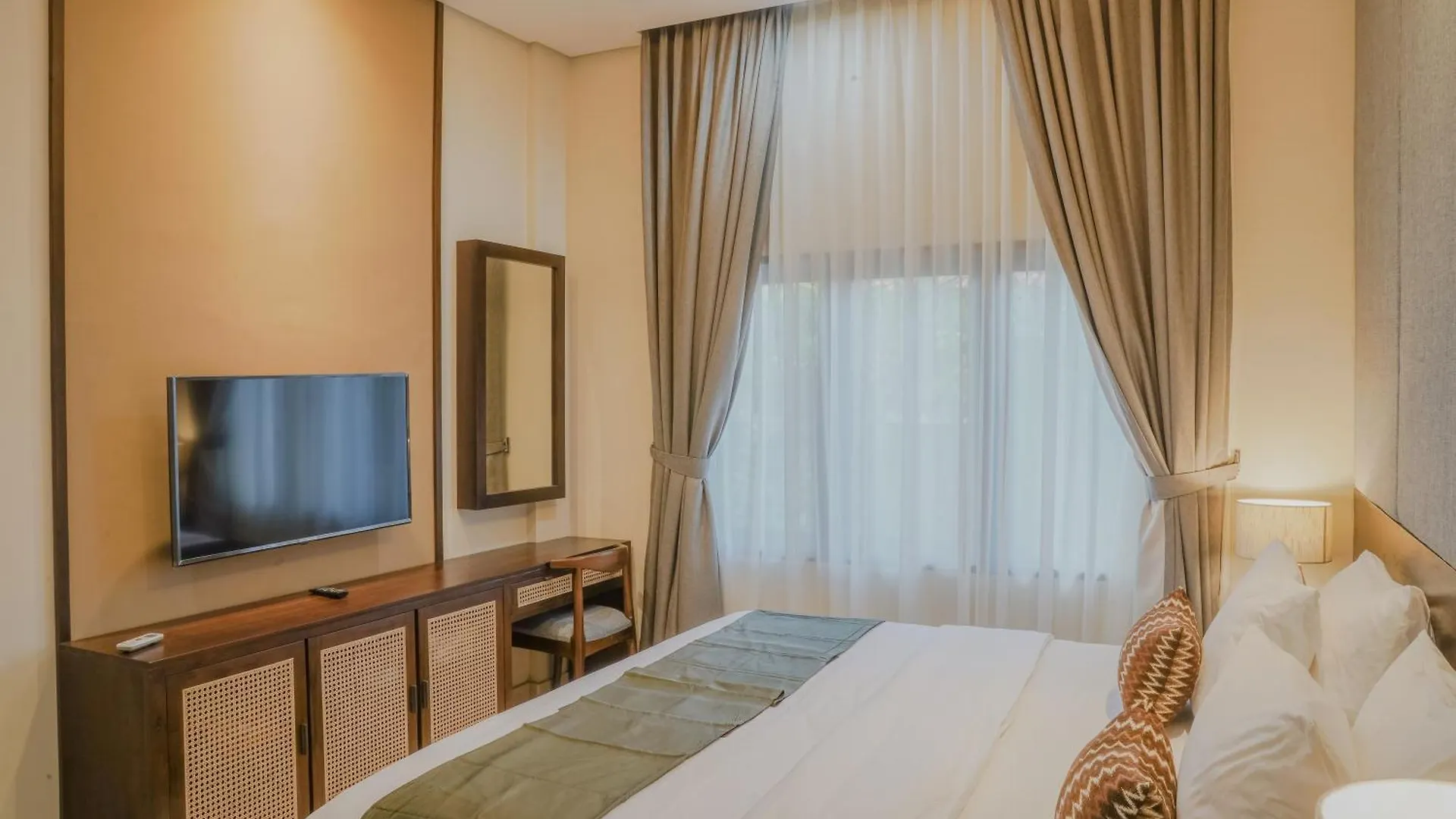 Shira House Bali Villa Legian  Indonesia
