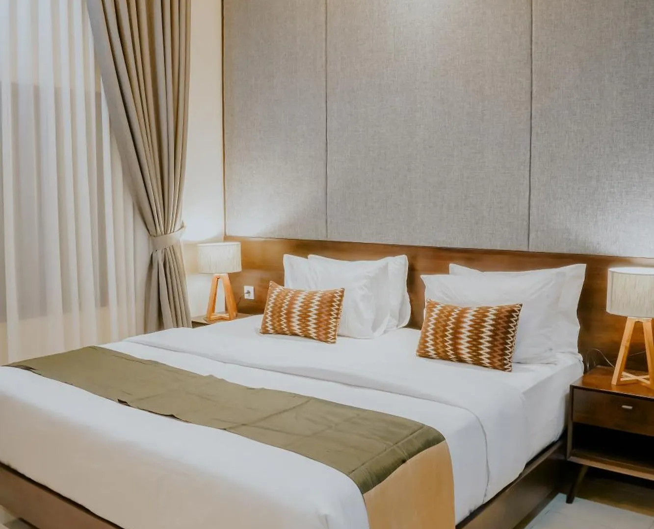 Shira House Bali Villa Legian  Indonesia