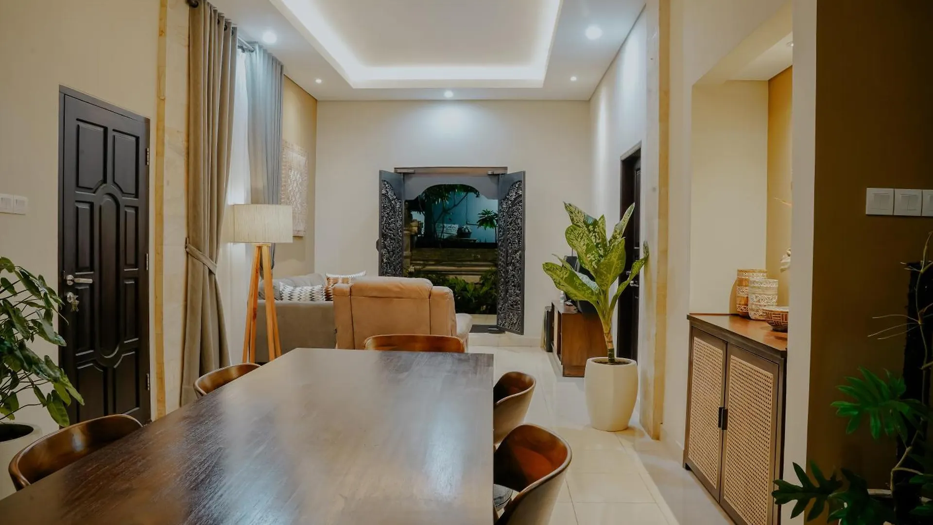 Shira House Bali Villa Legian  0*, Legian (Bali)